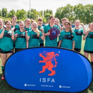 Stephen Perse Cambridge U15 Girls Win National Football Title
